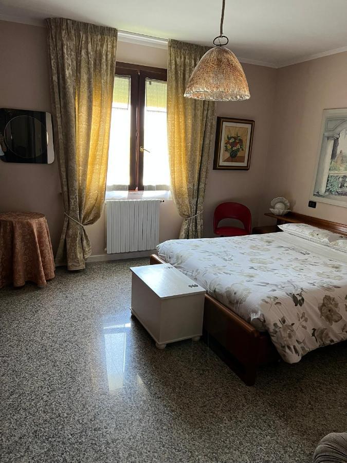 Badia Polesine B&B Amy&Julie מראה חיצוני תמונה