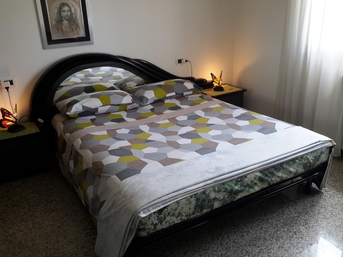 Badia Polesine B&B Amy&Julie מראה חיצוני תמונה